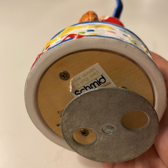 1994 Schmid Music Box Teddy Bear "Good sport” with pom pom - Picture 5 of 5